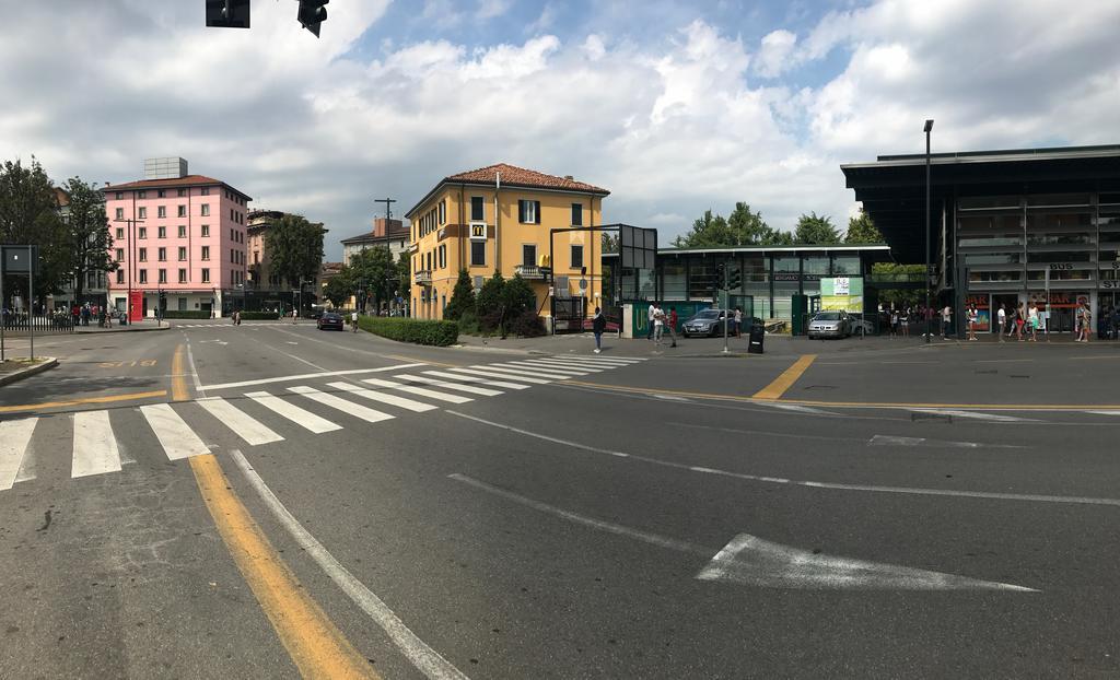 ベルガモ Bella Italia Bed & Breakfast エクステリア 写真