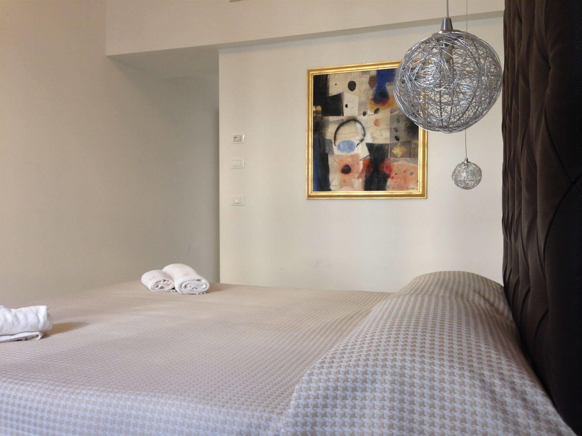 ベルガモ Bella Italia Bed & Breakfast エクステリア 写真